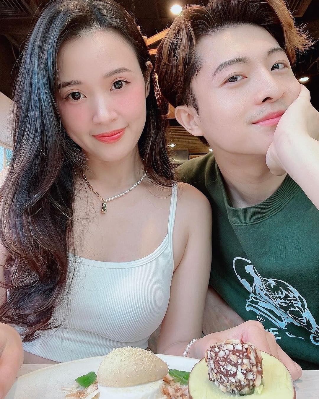 Midu và Harry Lu
