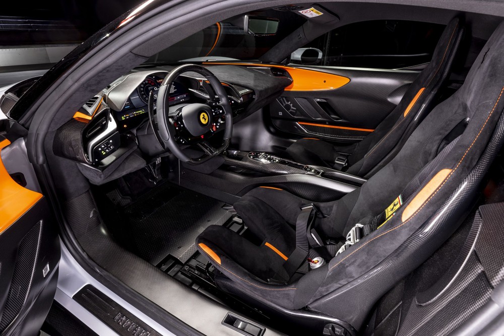 Siêu xe Ferrari SF90 XX Stradale