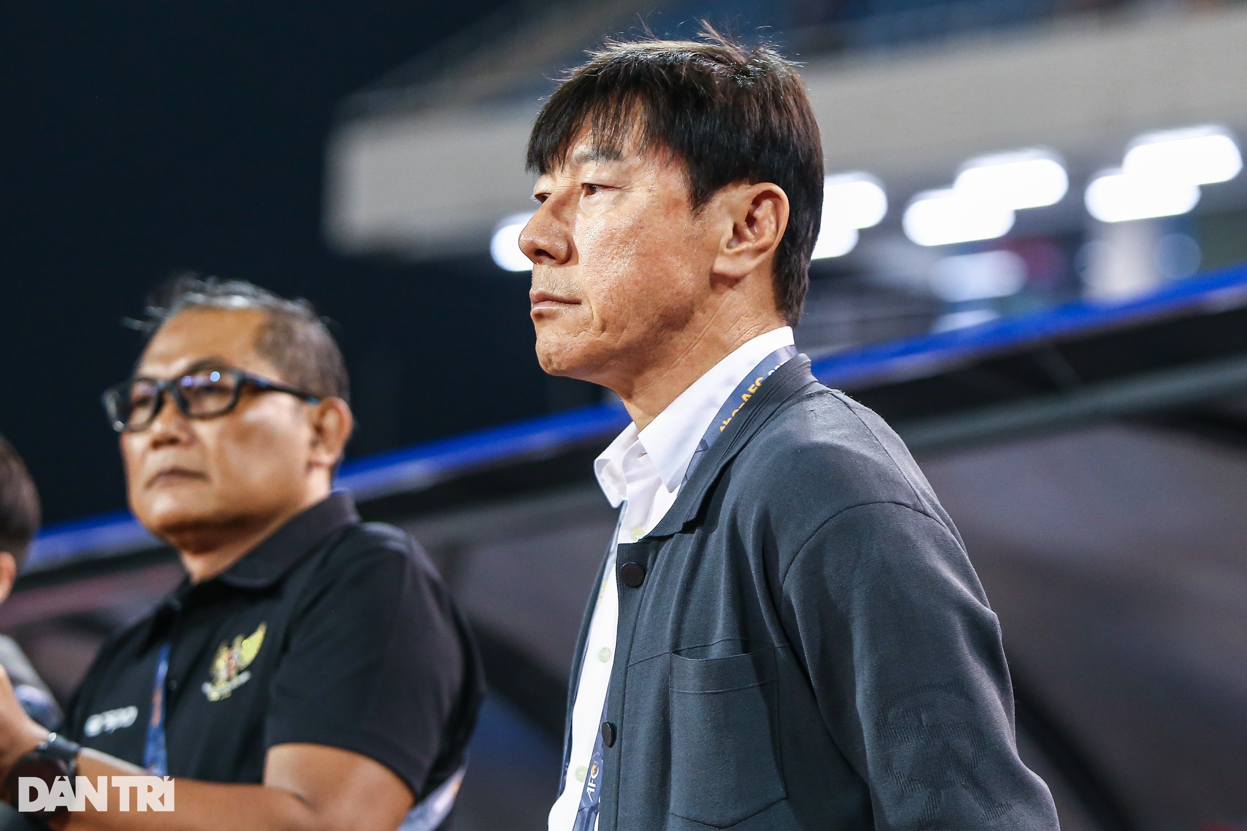 HLV Shin Tae Yong bất ngờ khi HLV Troussier bị sa thải ở Việt Nam