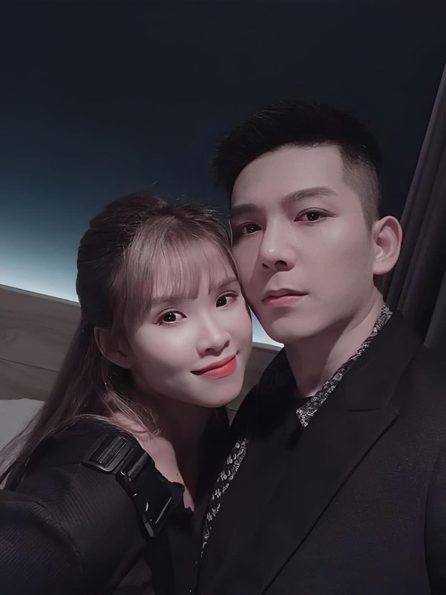 Khởi My - Kelvin Khánh bị team qua đường tóm gọn, thái độ gây chú ý giữa tin chia tay
