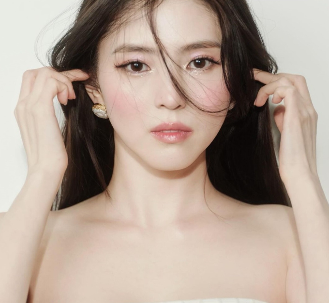 Han So Hee 