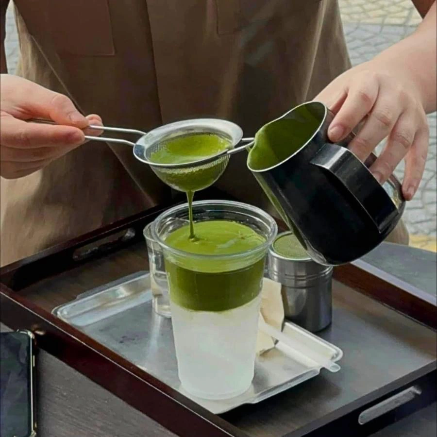 nước dừa kem matcha