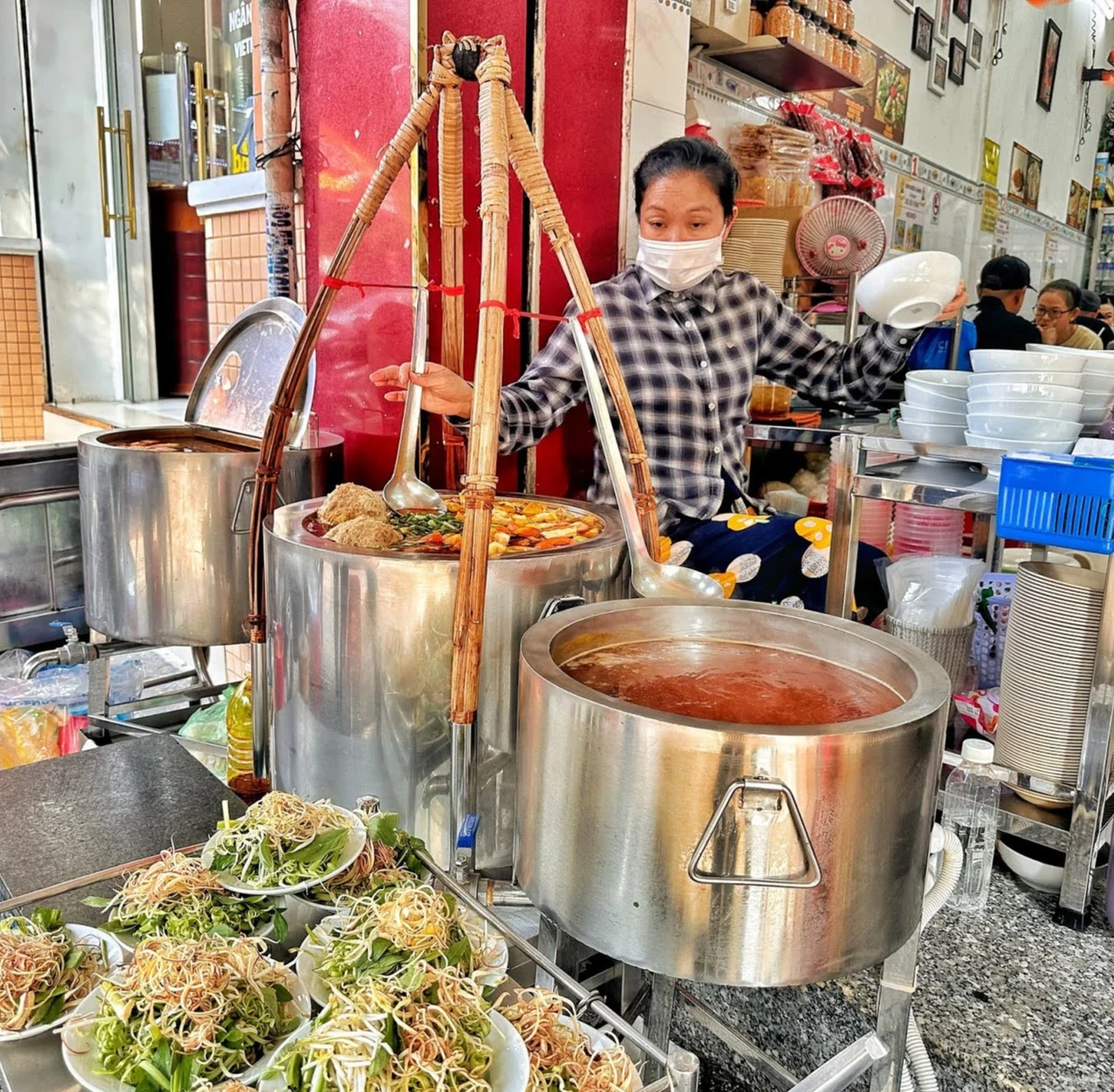 Món bún phổ biến ở Việt Nam