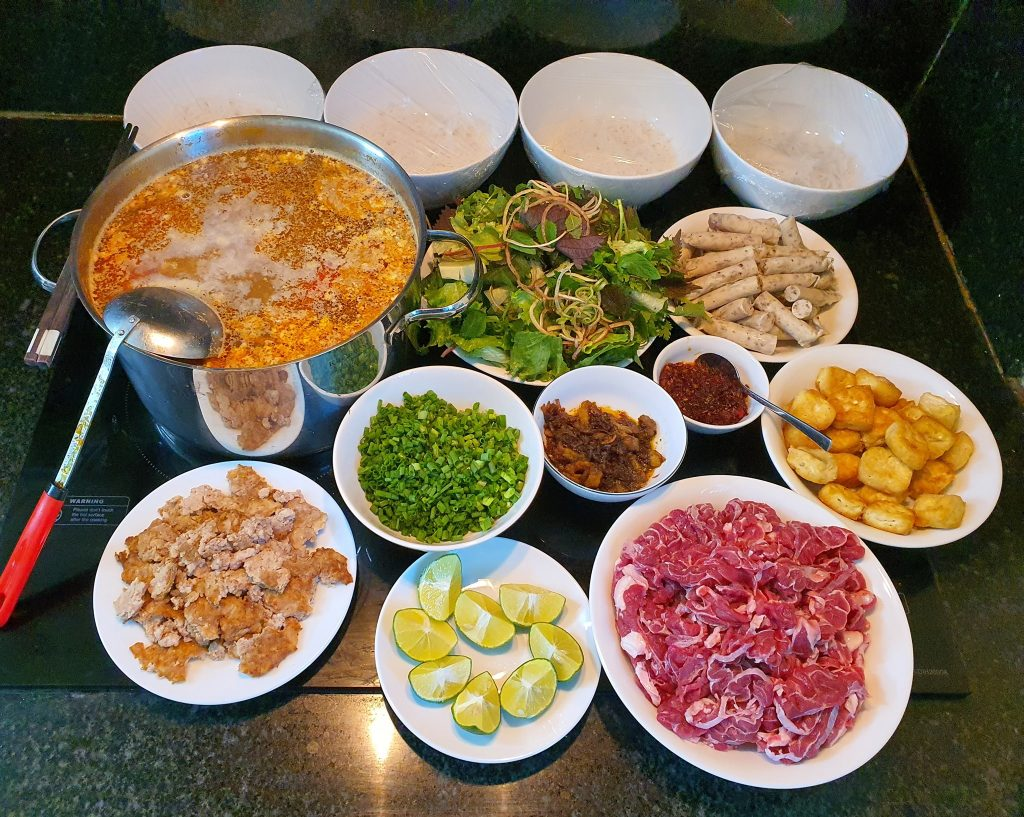 Món bún phổ biến ở Việt Nam