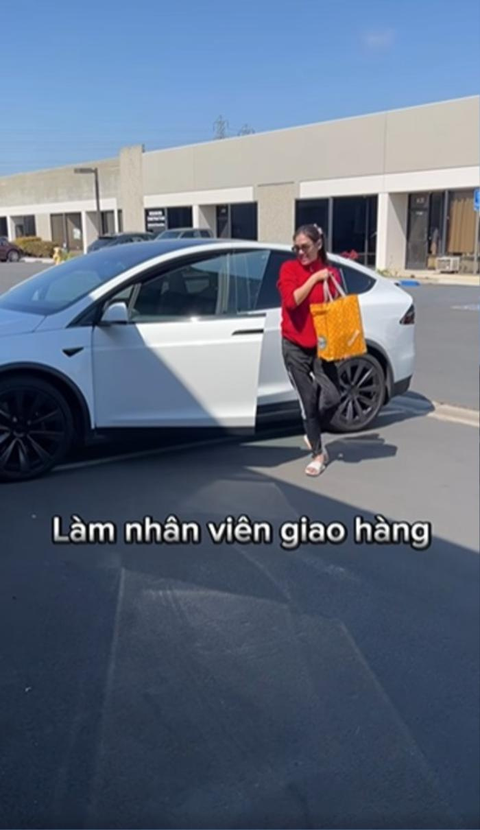 Siêu mẫu Võ Hoàng Yến ở Mỹ