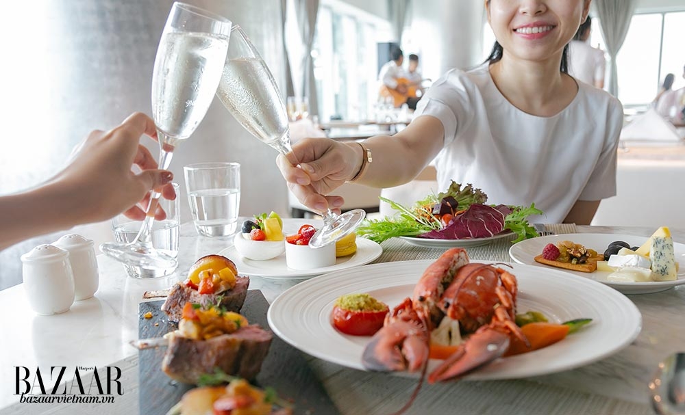 Gợi ý chọn quà 8/3 thời trang cho 12 con Giáp