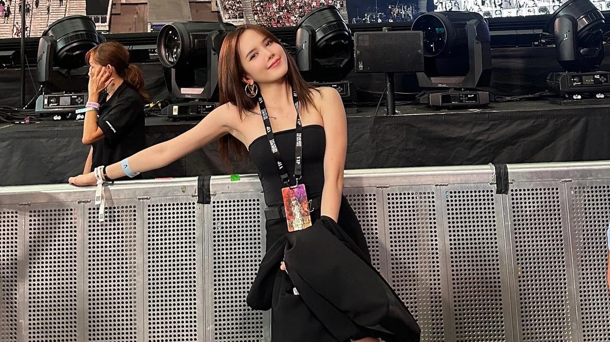 Sao Việt mặc gì đi xem show Taylor Swift