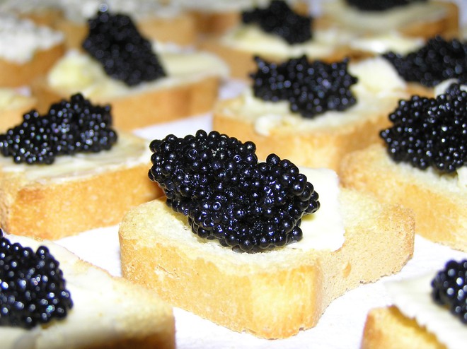 Trứng cá muối Caviar
