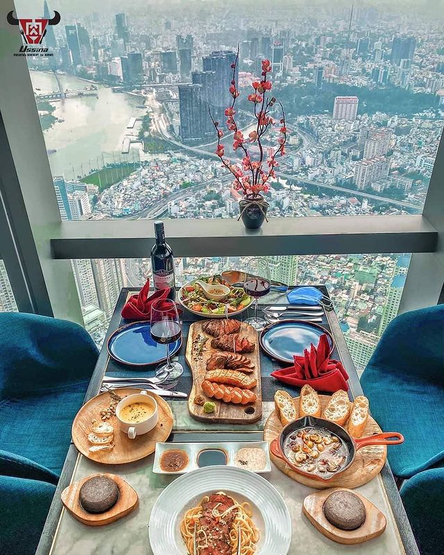 10 nhà hàng 5 sao TpHCM