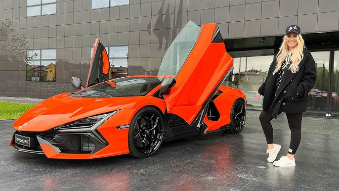 Lamborghini vén màn Telemetry X: Kết nối đường đua, nâng tầm trải nghiệm