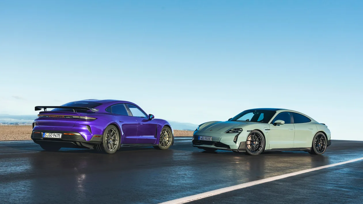 'Cơn lốc' Porsche Taycan Turbo GT của làng xe điện: 2,2 giây tăng tốc từ 0-100 km/h