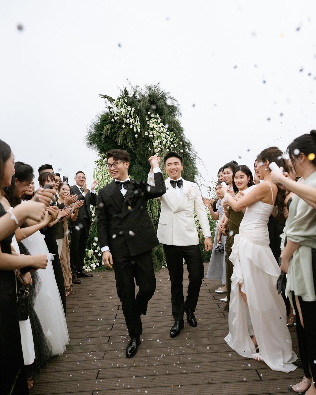 Nét căng loạt ảnh Ninh Dương Story sau lễ kỷ niệm 10 năm yêu
