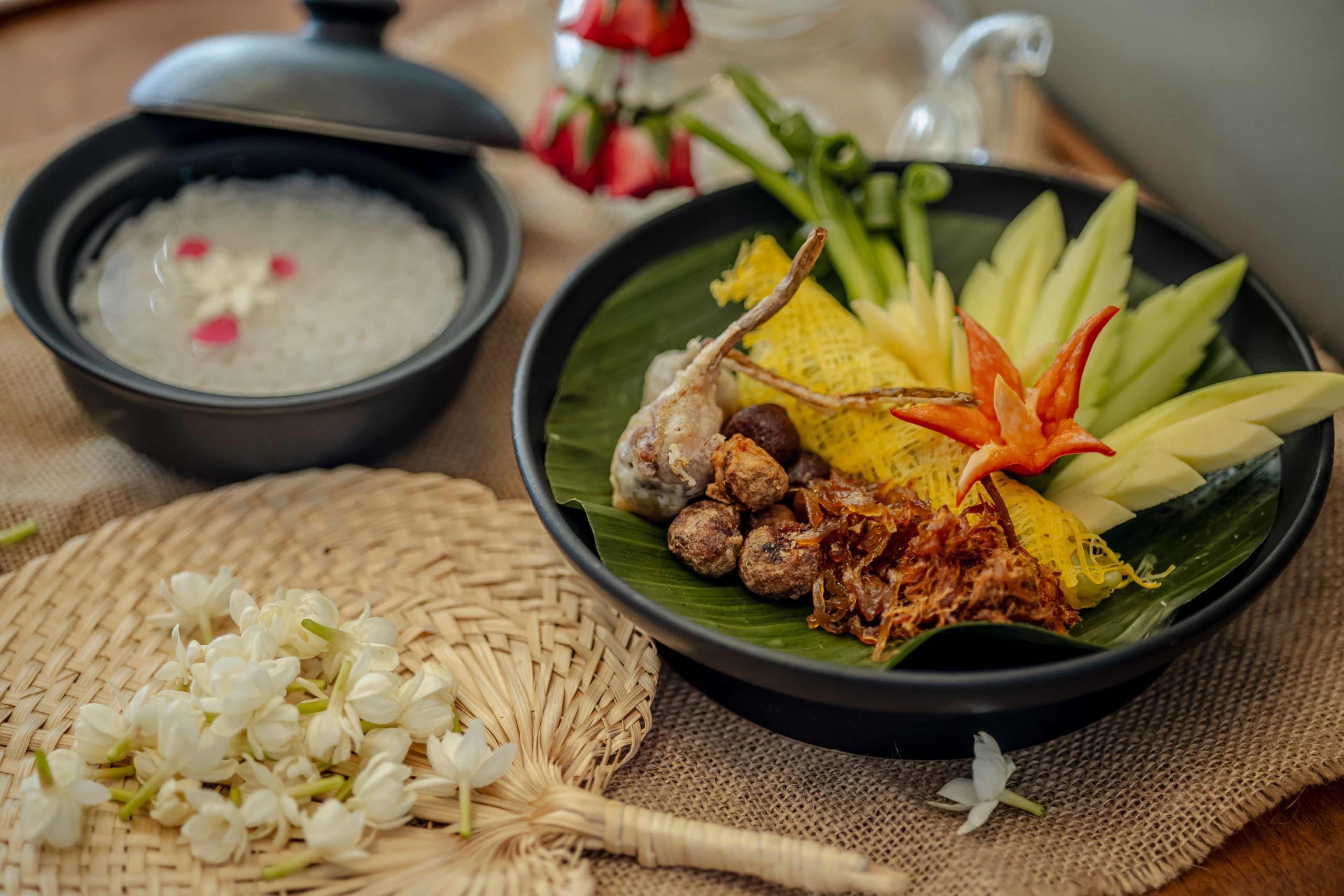 Khao Chae: Món ăn truyền thống ‘giải nhiệt’ mùa lễ hội Songkran