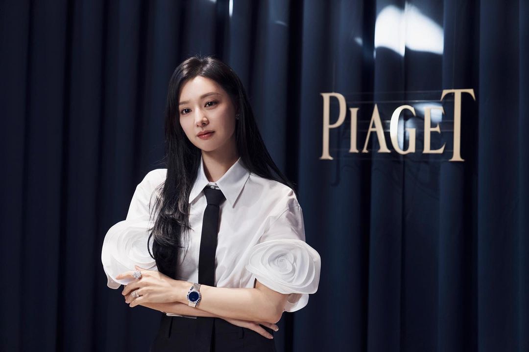 Giới tài phiệt Queen of Tears chỉ dùng xe sang từ Mercedes-Benz