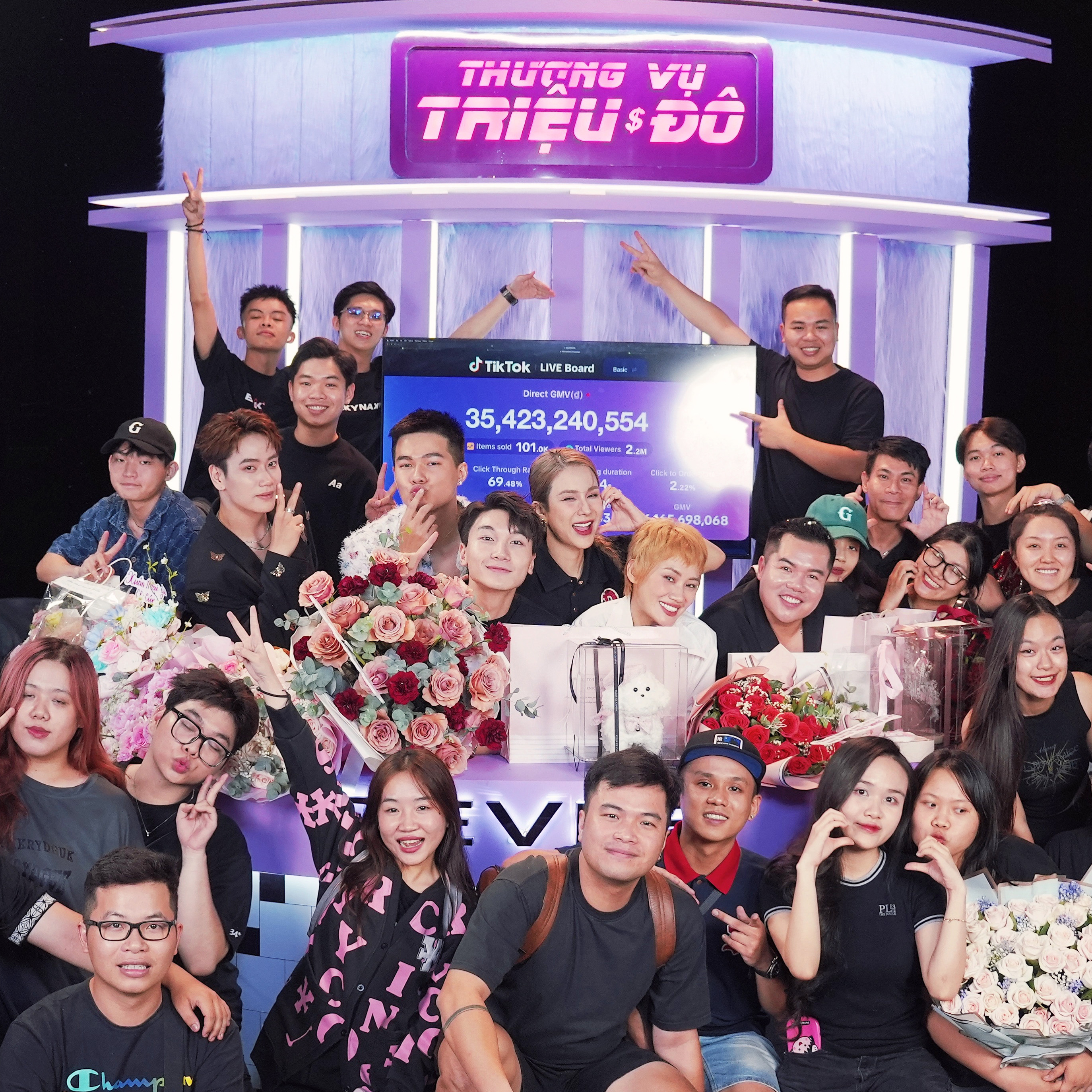 Diệp Lâm Anh cán mốc gần 36 tỷ trong phiên live “Thương vụ triệu đô”