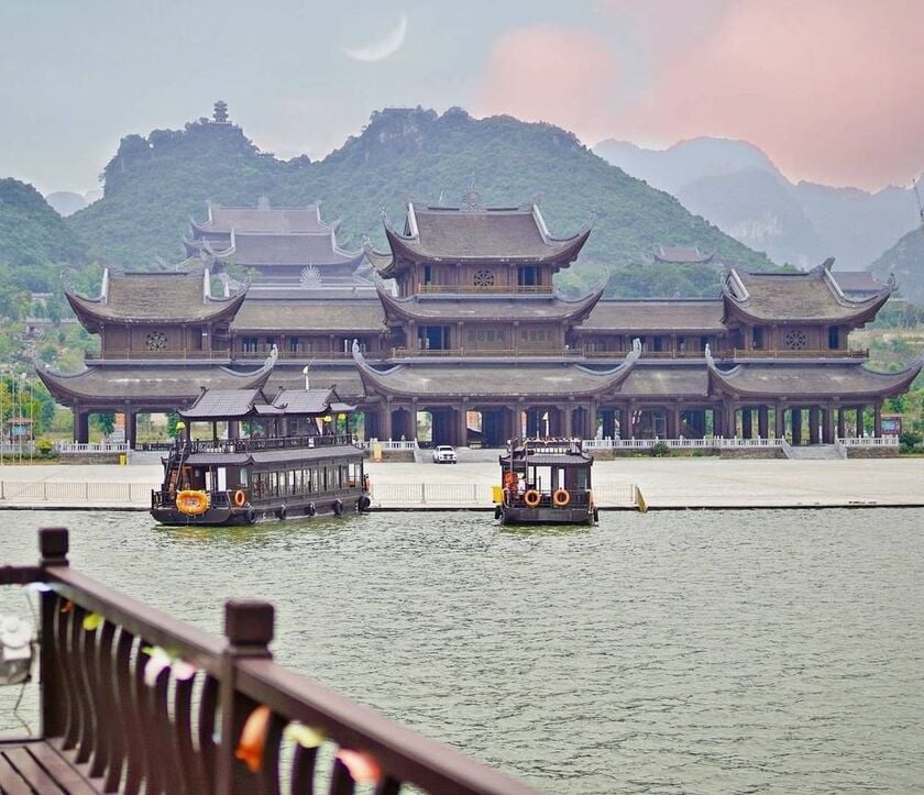 Điểm du lịch tâm linh