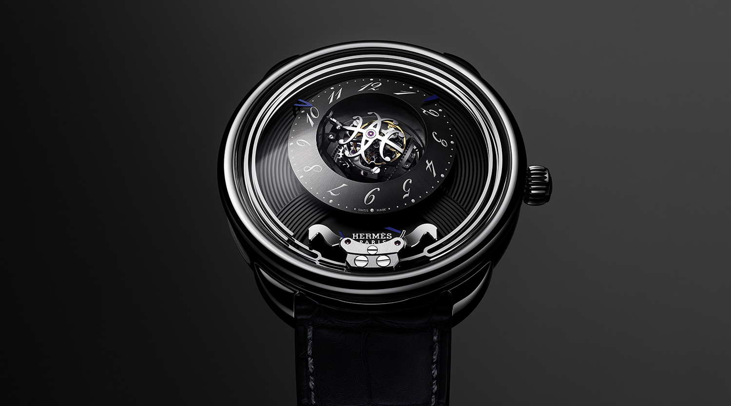 Hermès Arceau Duc Attelé: Đột phá thời đại