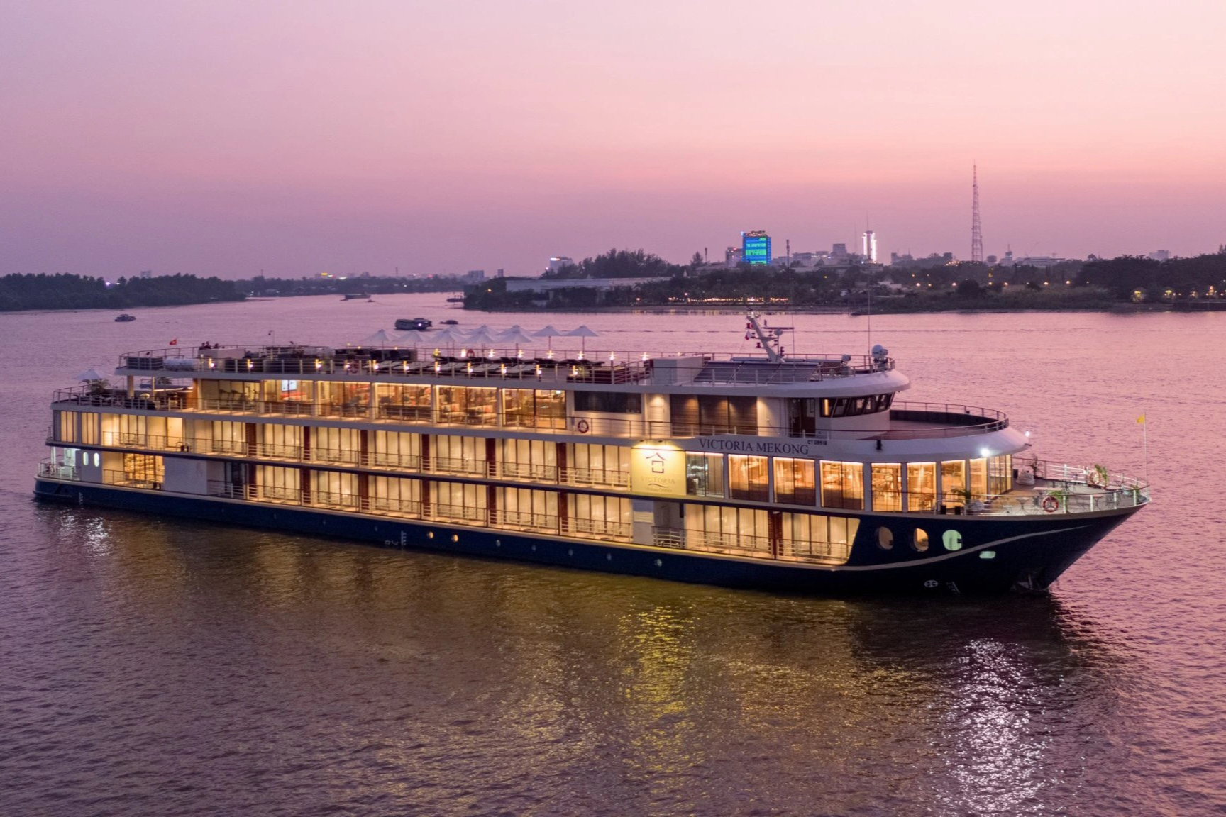 Du thuyền triệu đô sông Mekong