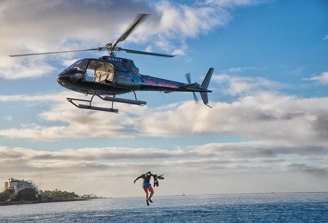 Trải nghiệm hành trình Navy SEAL ngoài đời thực