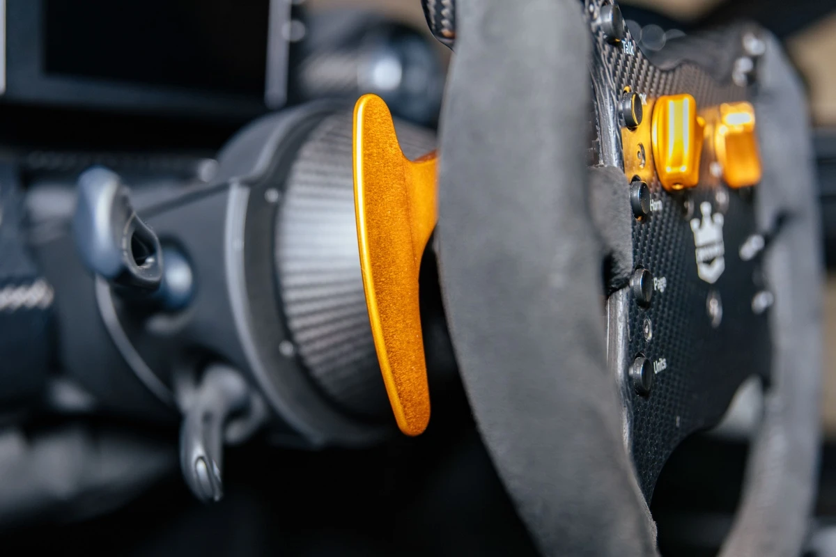 Cận cảnh siêu xe McLaren Senna GTR độc nhất thế giới