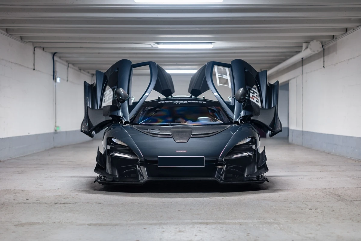 Cận cảnh siêu xe McLaren Senna GTR độc nhất thế giới