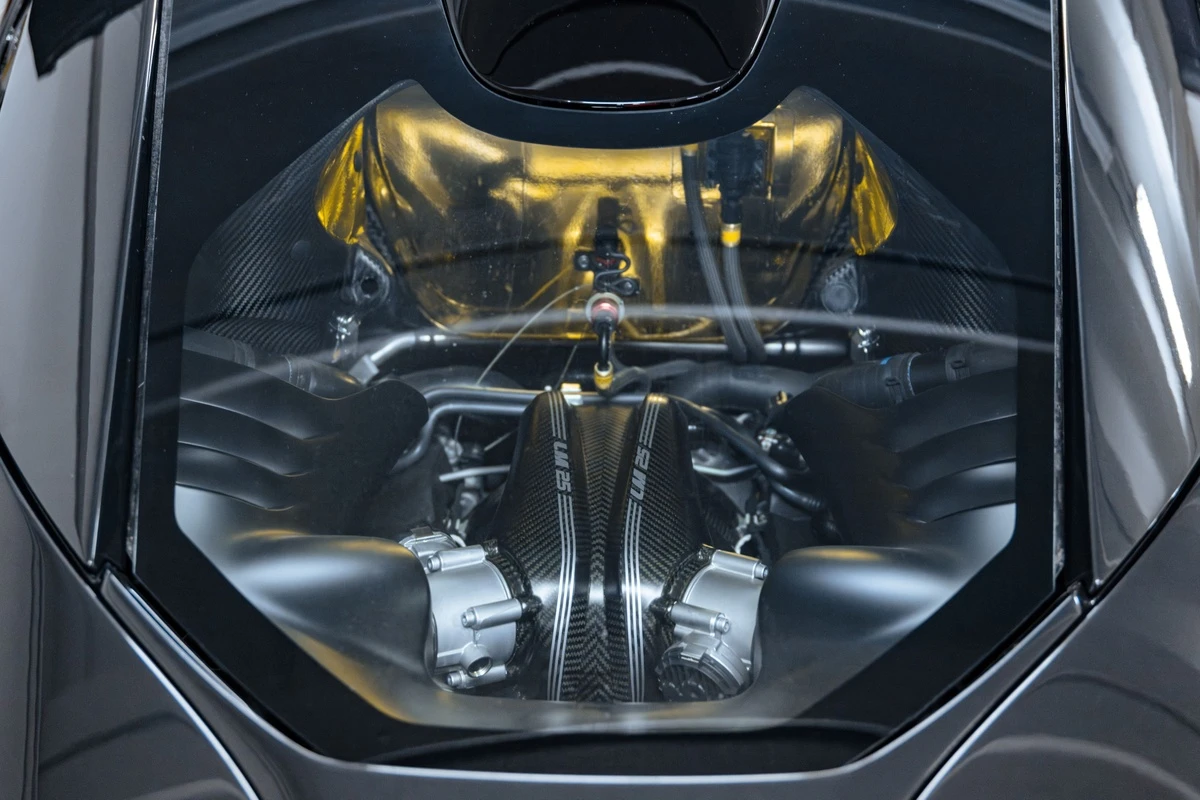 Cận cảnh siêu xe McLaren Senna GTR độc nhất thế giới