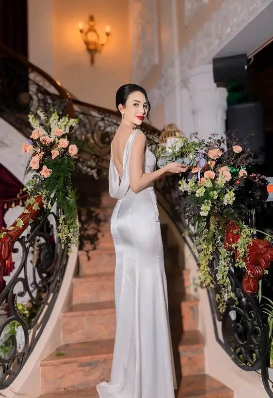 VYC Athemina tổ chức sự kiện ra mắt ấn tượng hội tụ giới thượng lưu Sài Thành
