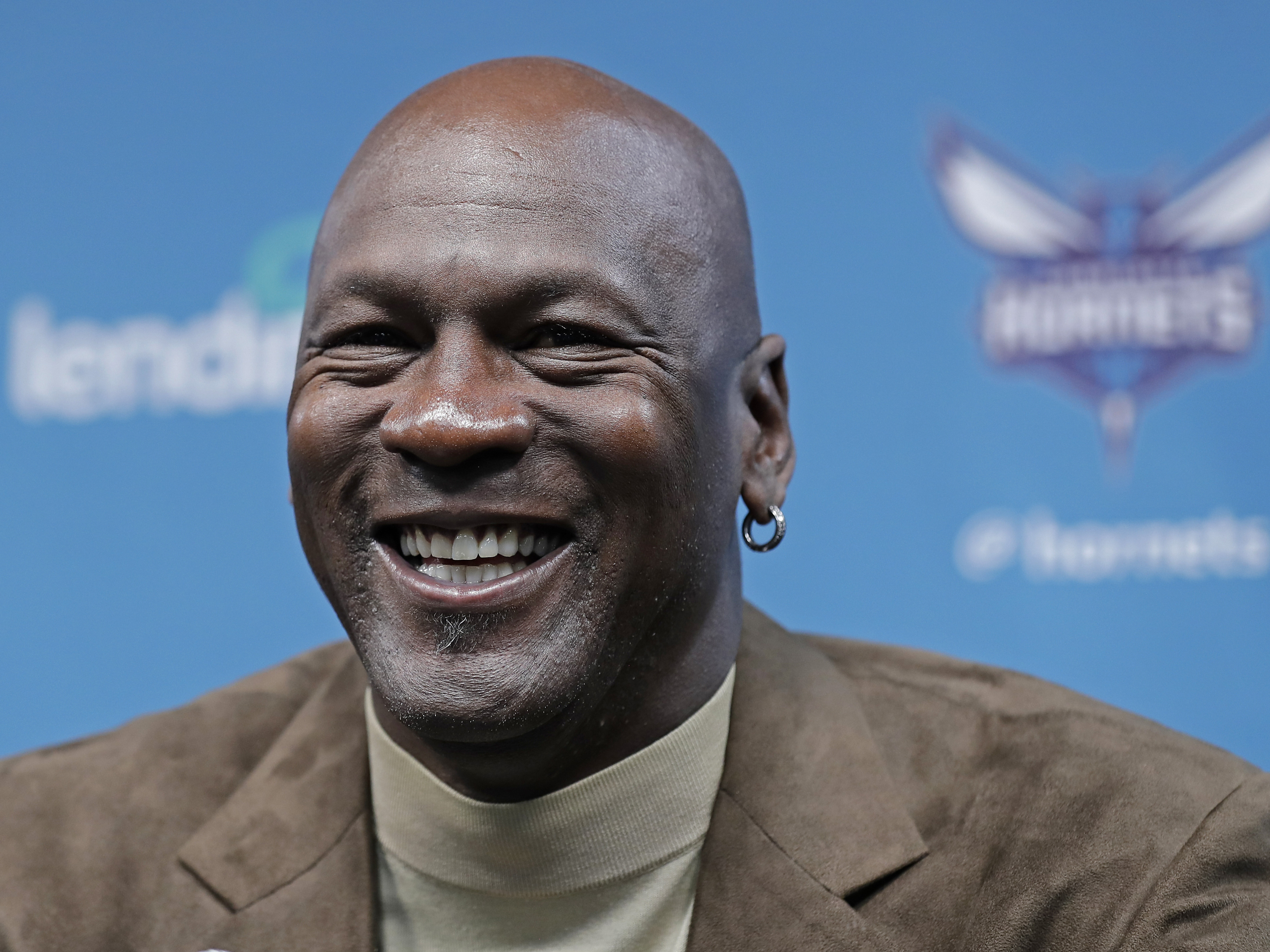 Những bất động sản triệu USD xa hoa của ngôi sao bóng rổ Michael Jordan