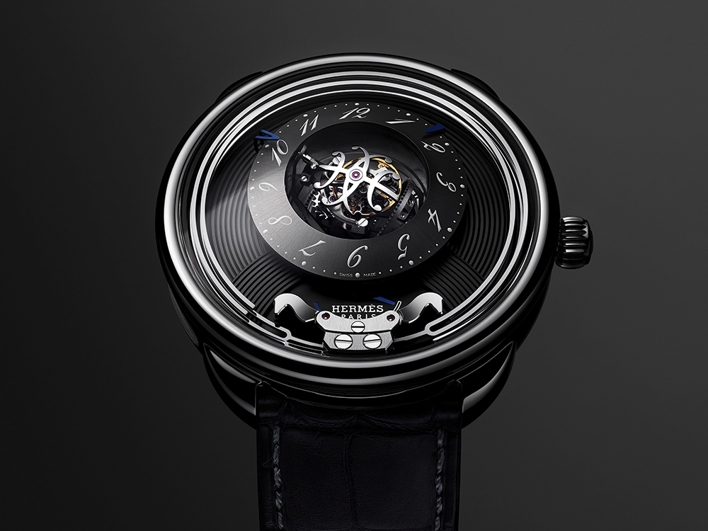 Tinh hoa nghệ thuật trong chế tác đồng hồ Hermès Arceau Duc Attelé
