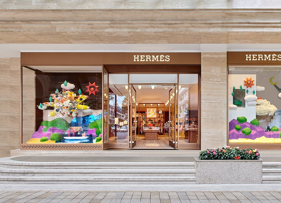 Hermès sắp soán ngôi Louis Vuitton, trở thành hãng xa xỉ nhất