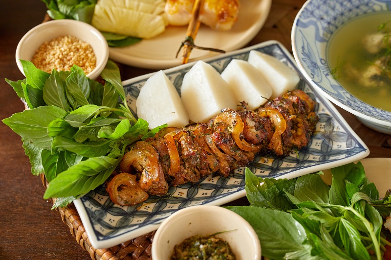 “ Mâm ngon miền Bắc ” tại Mặn Mòi -  Từ đặc sản sông Hồng đến tinh vị núi rừng Tây Bắc