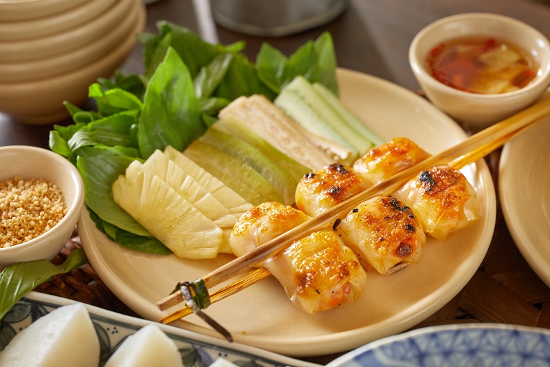 “ Mâm ngon miền Bắc ” tại Mặn Mòi -  Từ đặc sản sông Hồng đến tinh vị núi rừng Tây Bắc