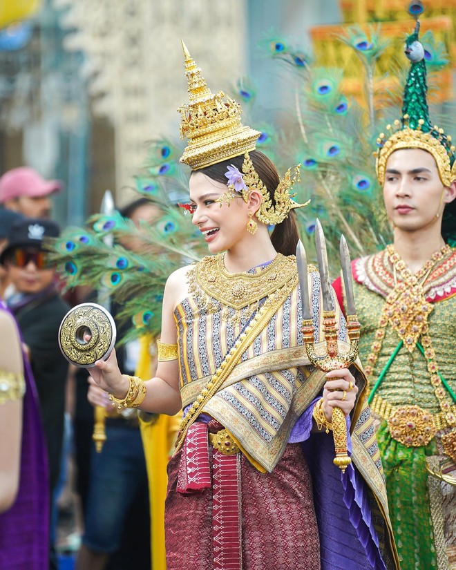 7 nữ thần Songkran 2024 “bất phân thắng bại”
