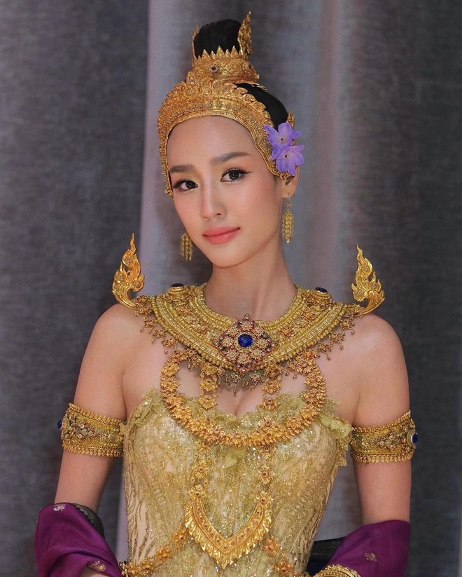 7 nữ thần Songkran 2024 “bất phân thắng bại”