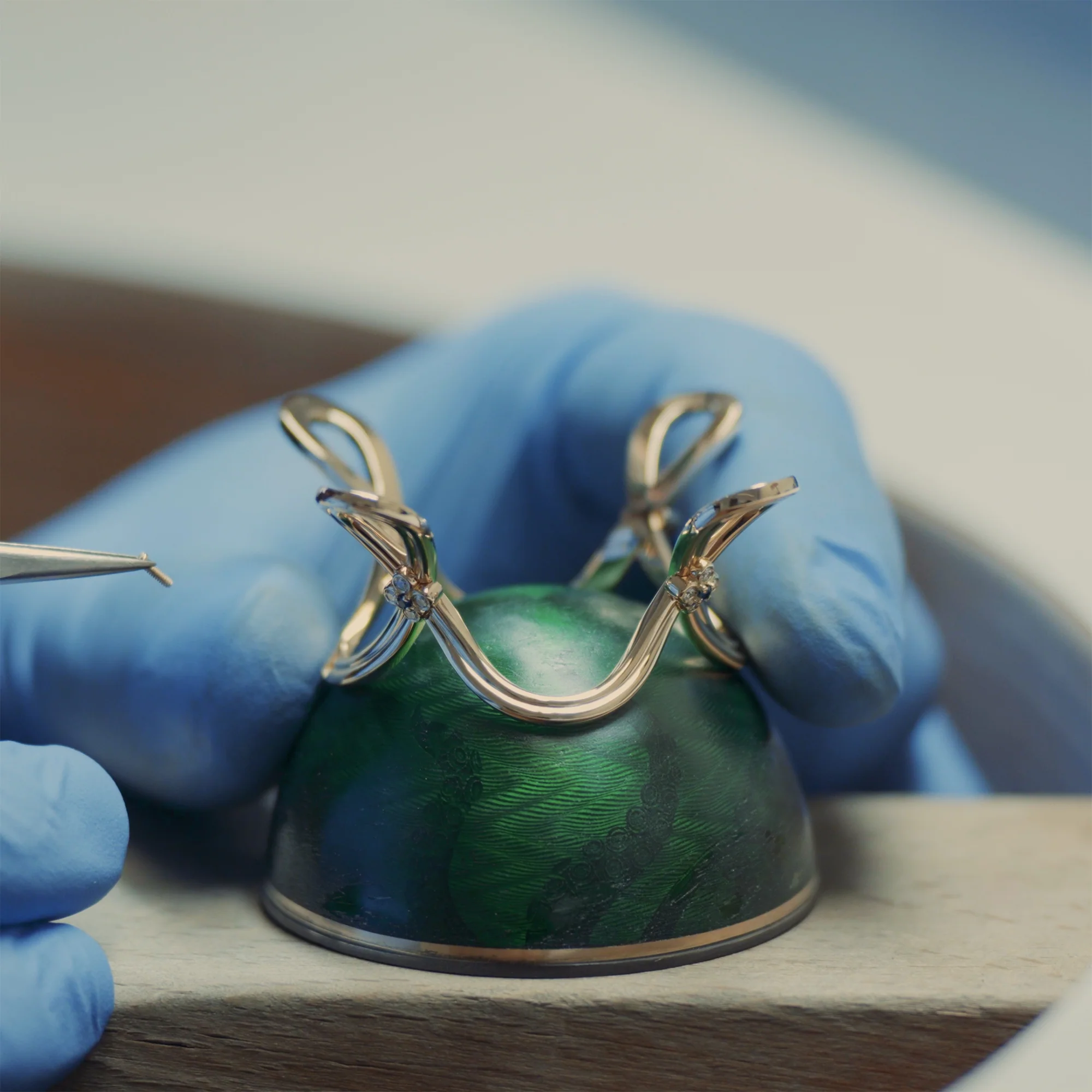 James Bond đã truyền cảm hứng cho tác phẩm mới của Fabergé