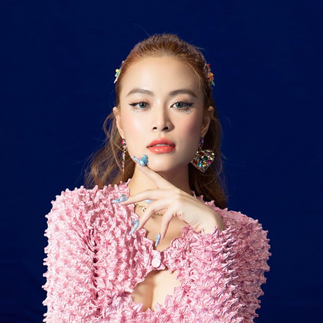Biệt thự Hoàng Thùy Linh