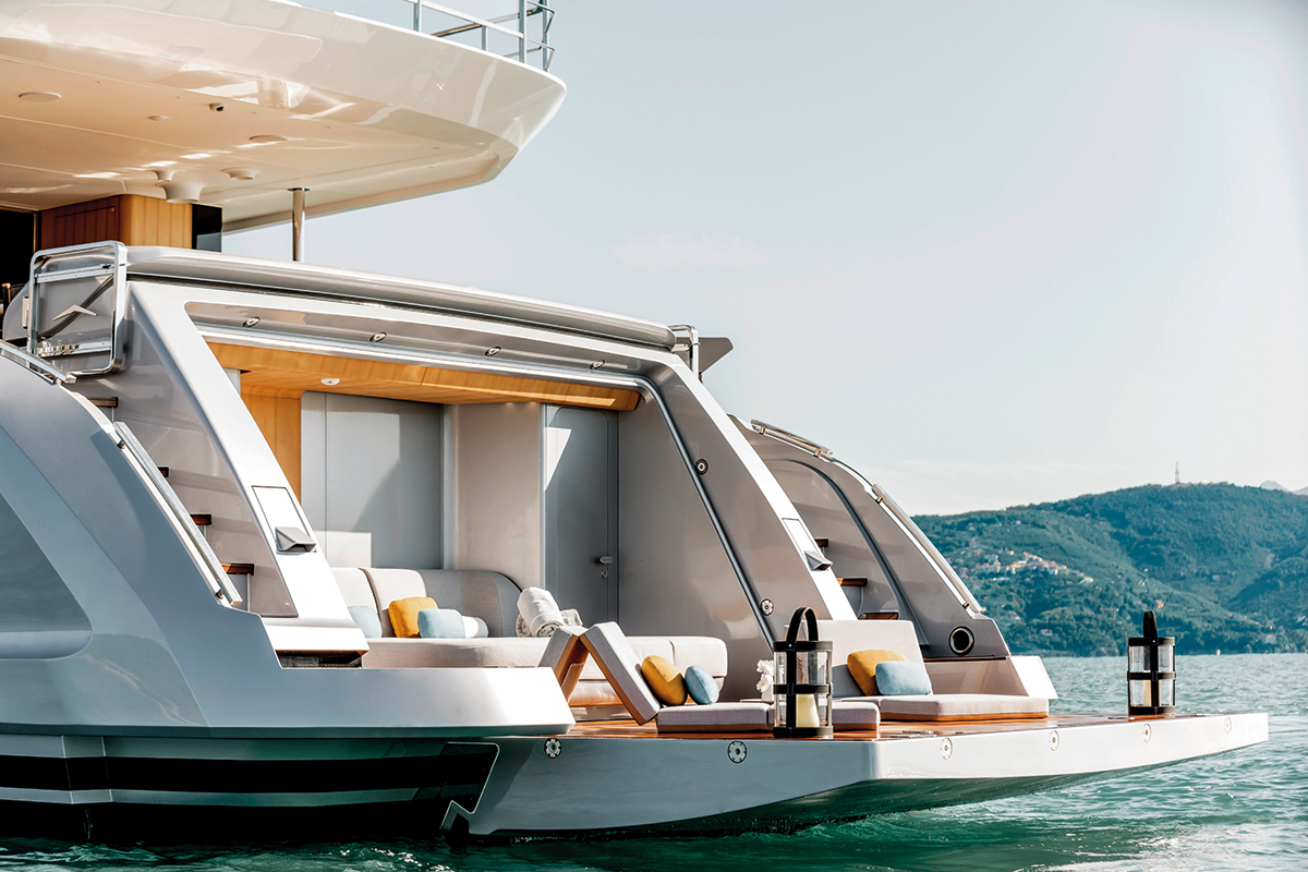 Du thuyền Grande 36M