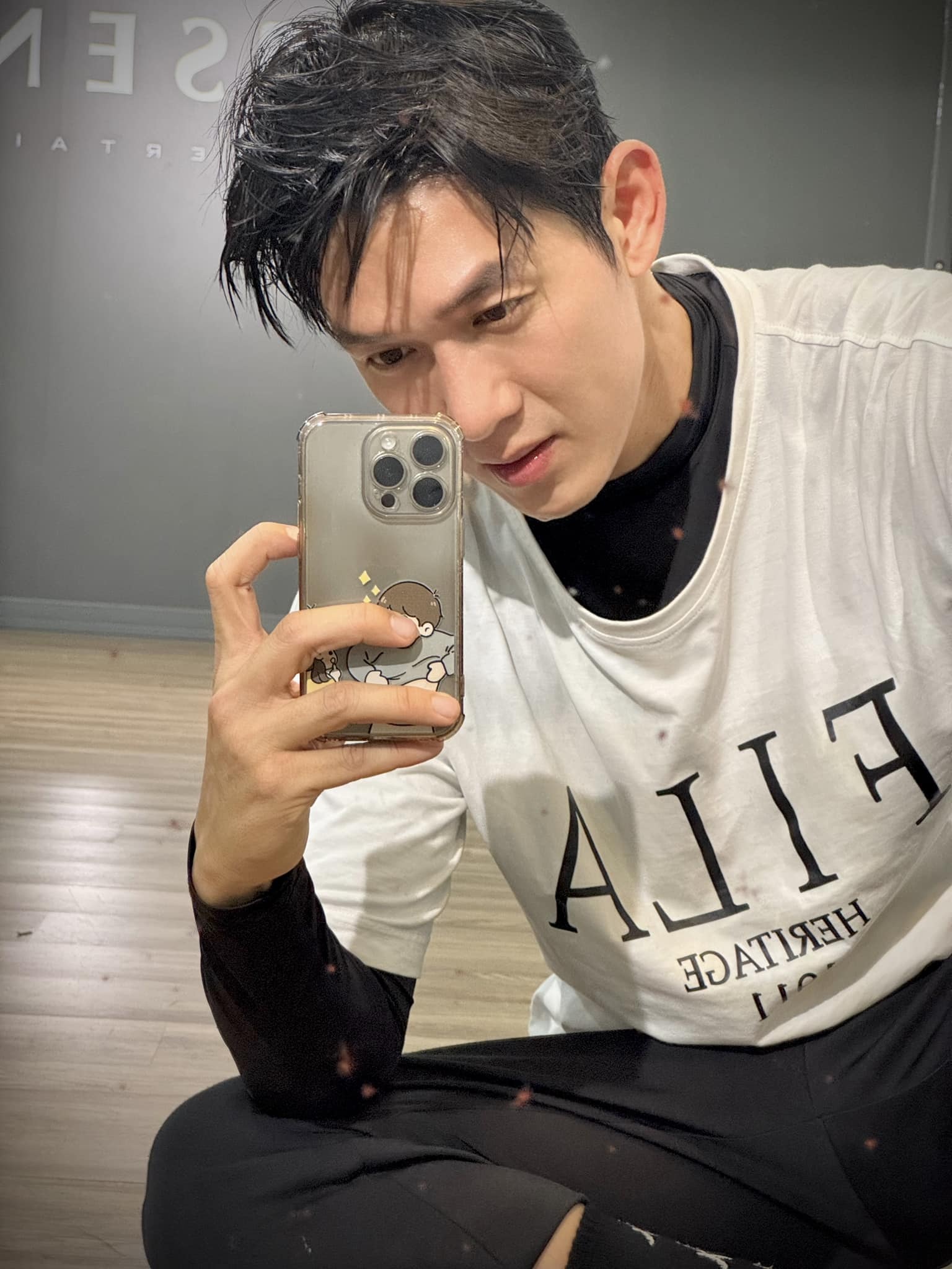Anh trai say hi