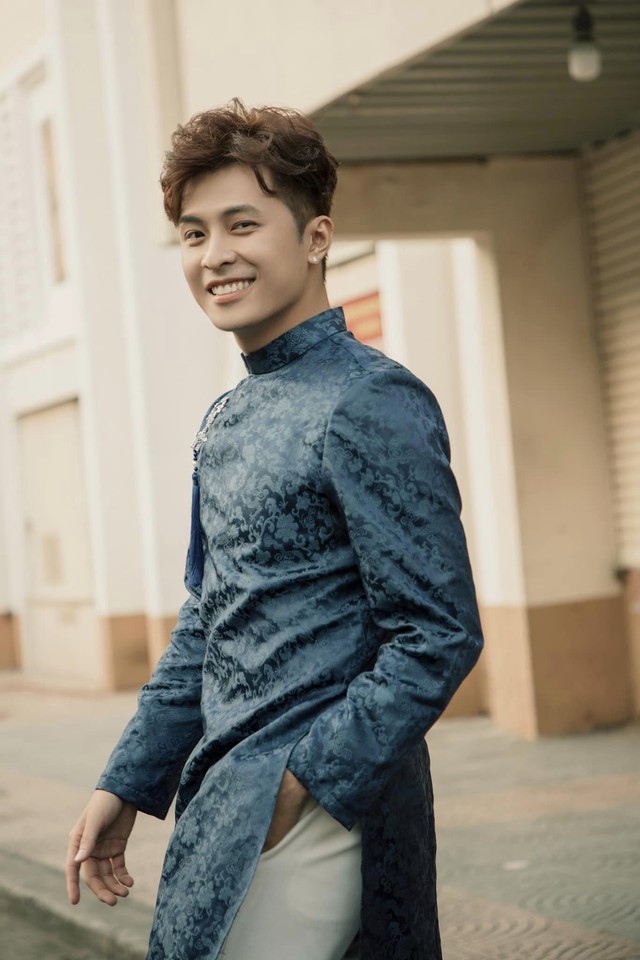 Học vấn dàn cực phẩm của dàn Anh Trai Say Hi: Người học song ngành, người là sinh viên "BIG4 Kinh tế"