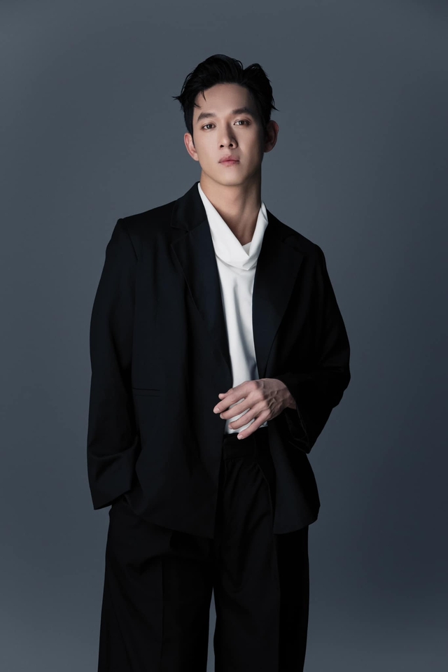 Học vấn dàn cực phẩm của dàn Anh Trai Say Hi: Người học song ngành, người là sinh viên "BIG4 Kinh tế"