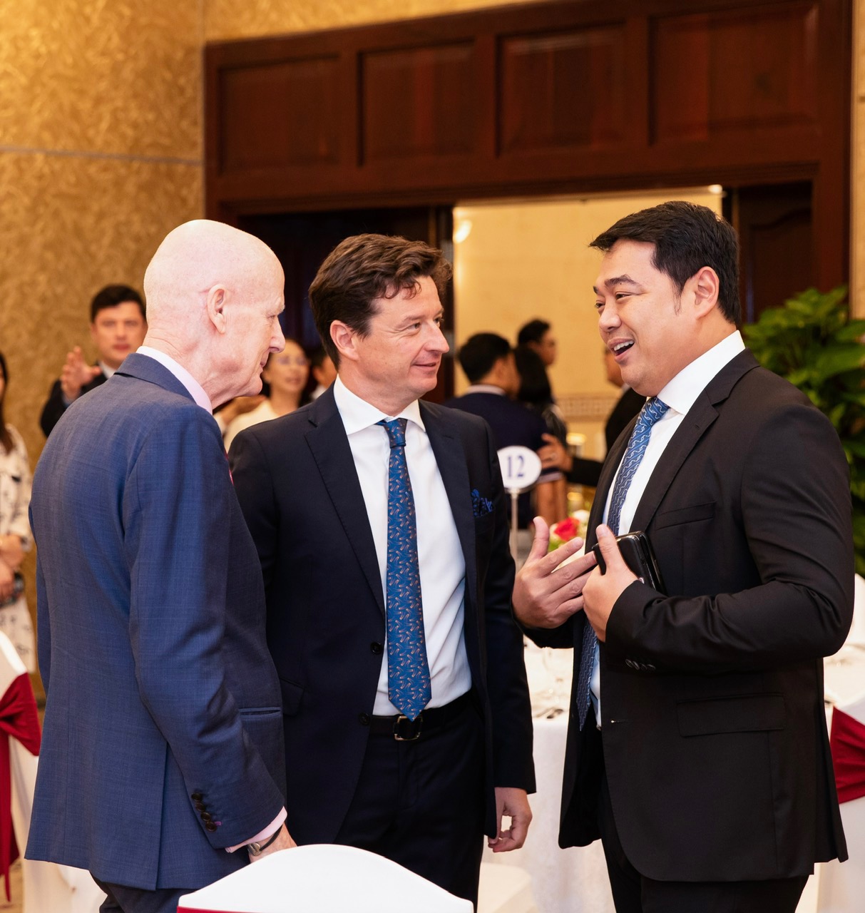 Công ty Cảng hàng không Việt Nam