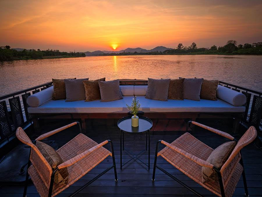 Nhà hàng ở Nha Trang