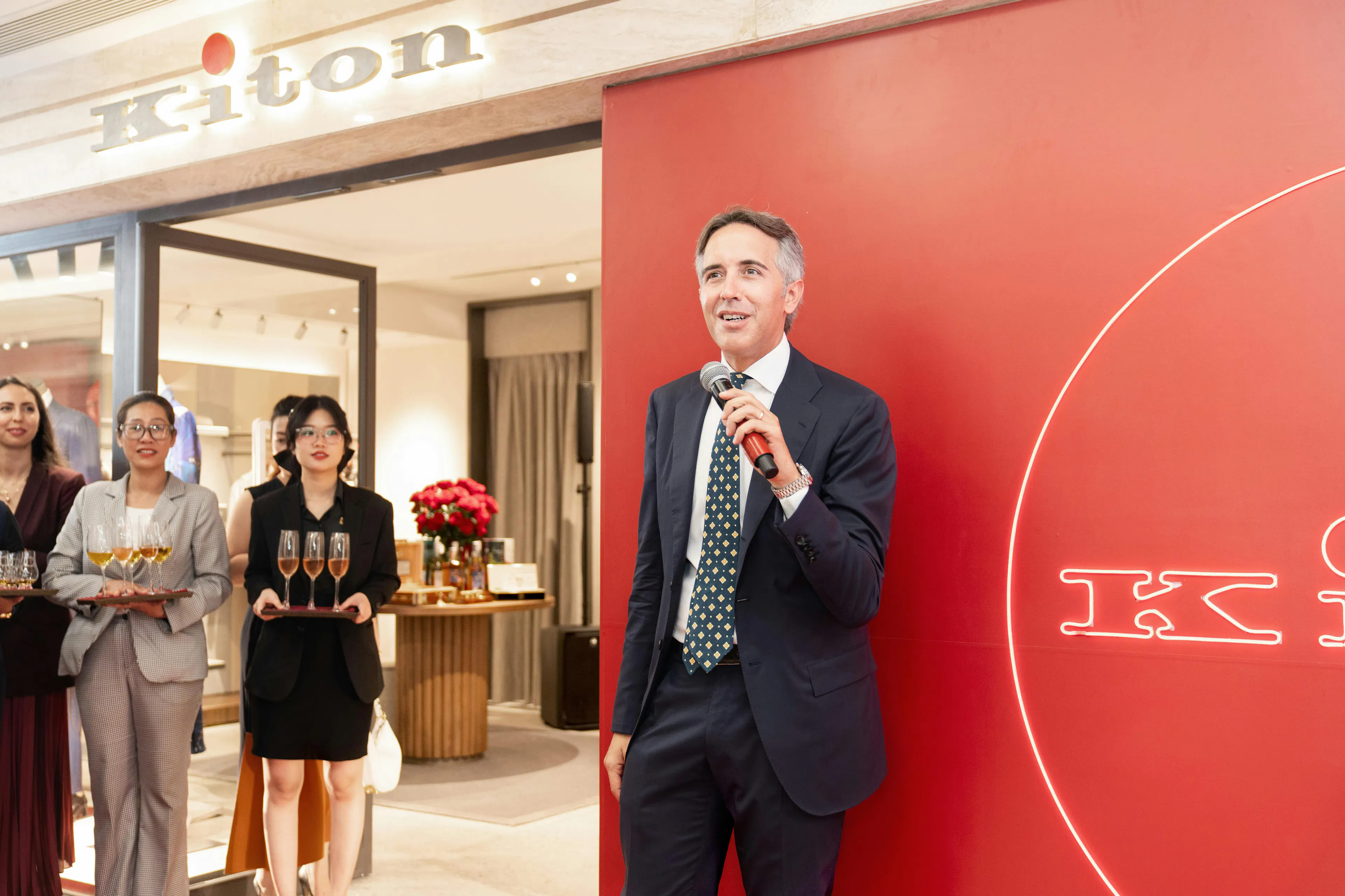 Kiton trở lại Việt Nam với cửa hàng tại trung tâm thương mại đắt đỏ nhất ở Tp. Hồ Chí Minh
