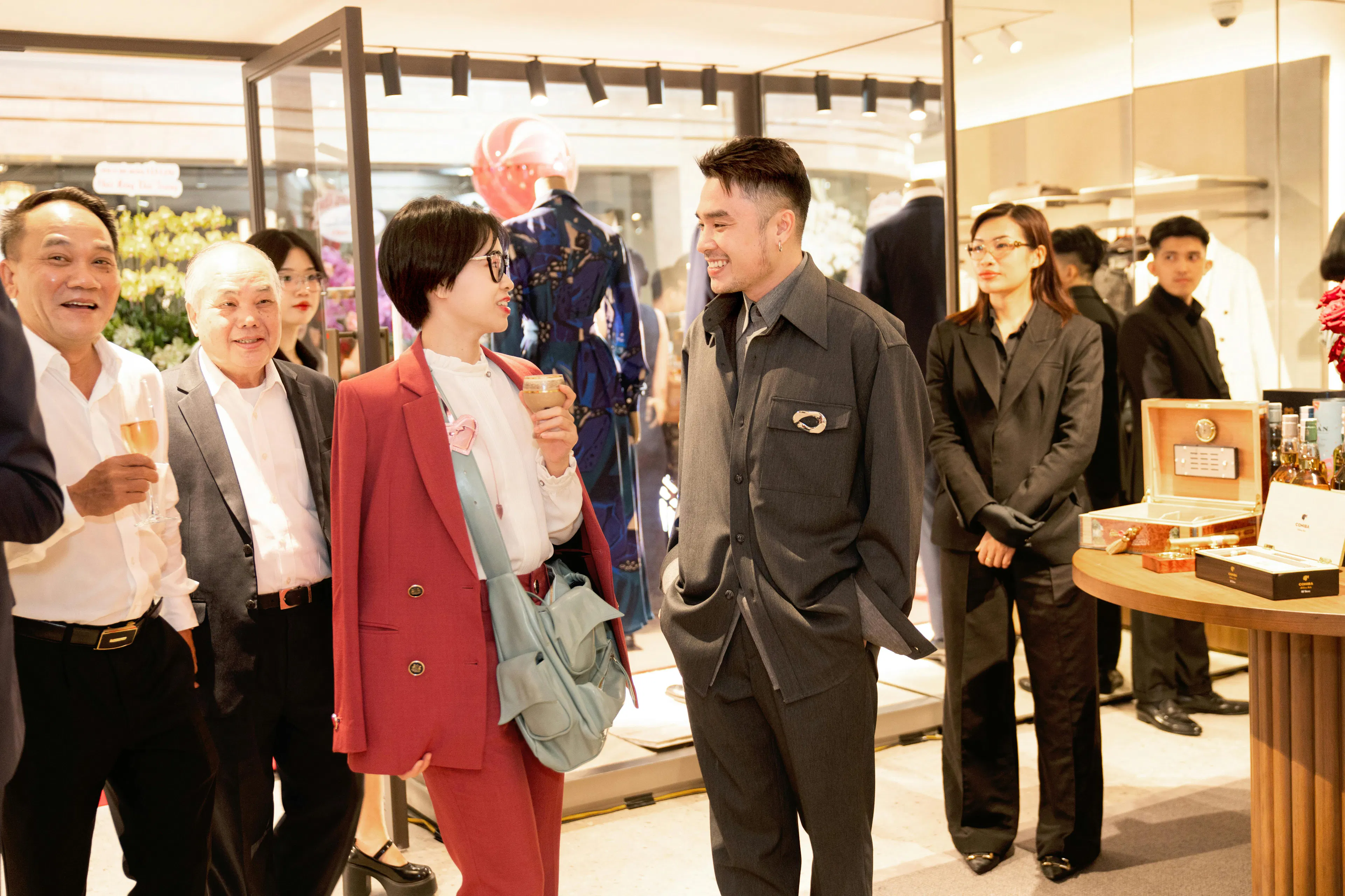 Kiton trở lại Việt Nam với cửa hàng tại trung tâm thương mại đắt đỏ nhất ở Tp. Hồ Chí Minh