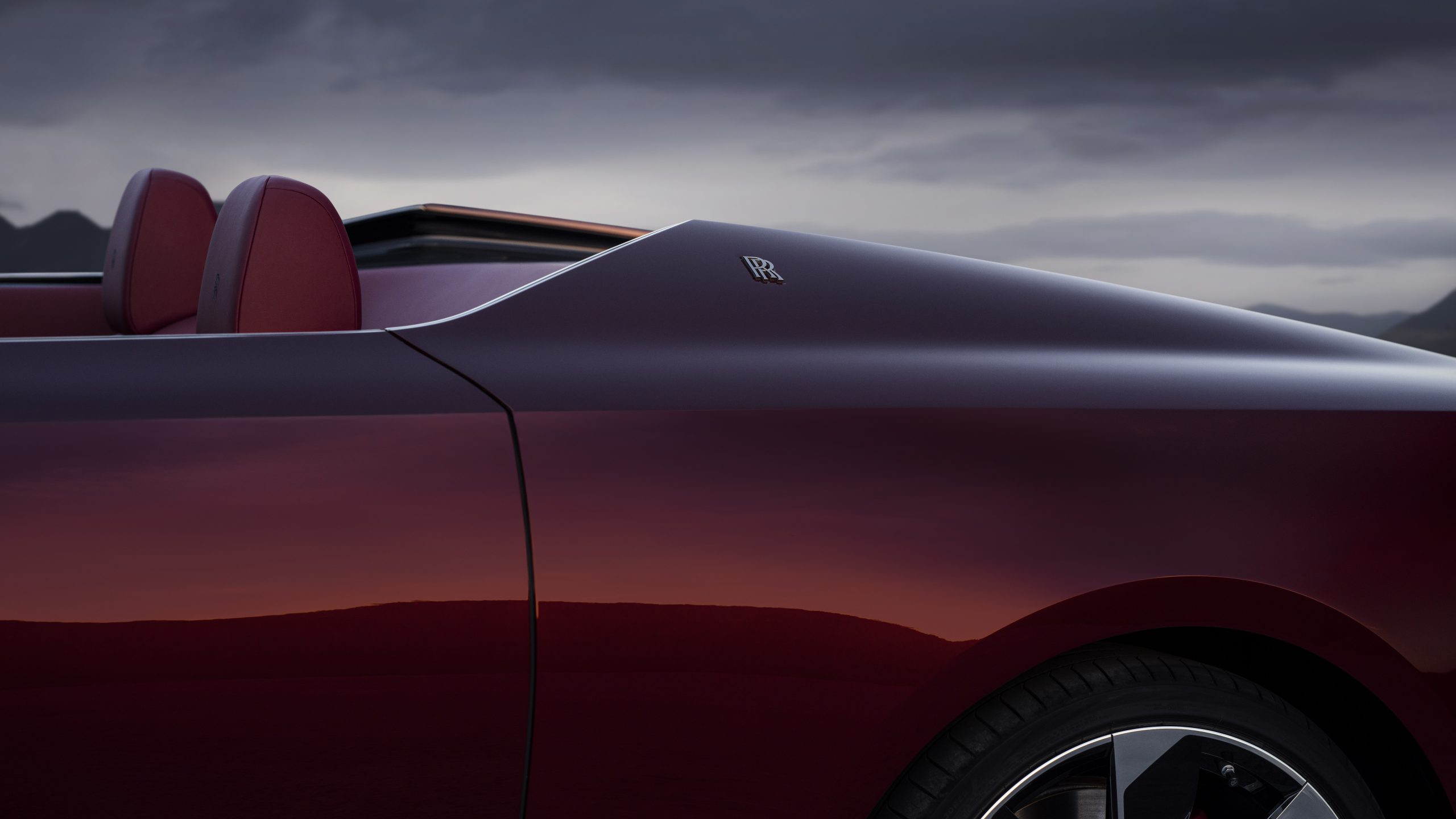 La Rose Noire Droptail Rolls-Royce