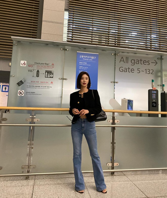 2 nữ phụ mặc đẹp không kém Kim Ji Won trong "Queen of Tears"