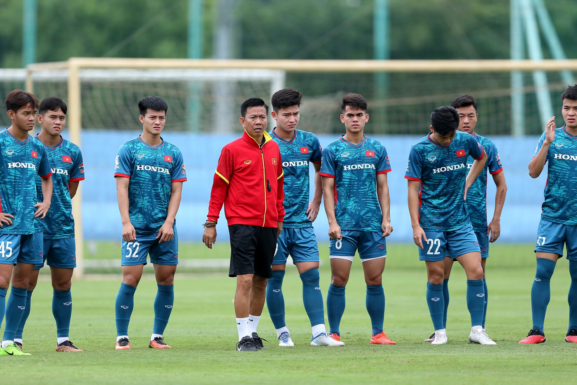 HLV Troussier chính thức nói lời chia tay bóng đá Việt Nam
