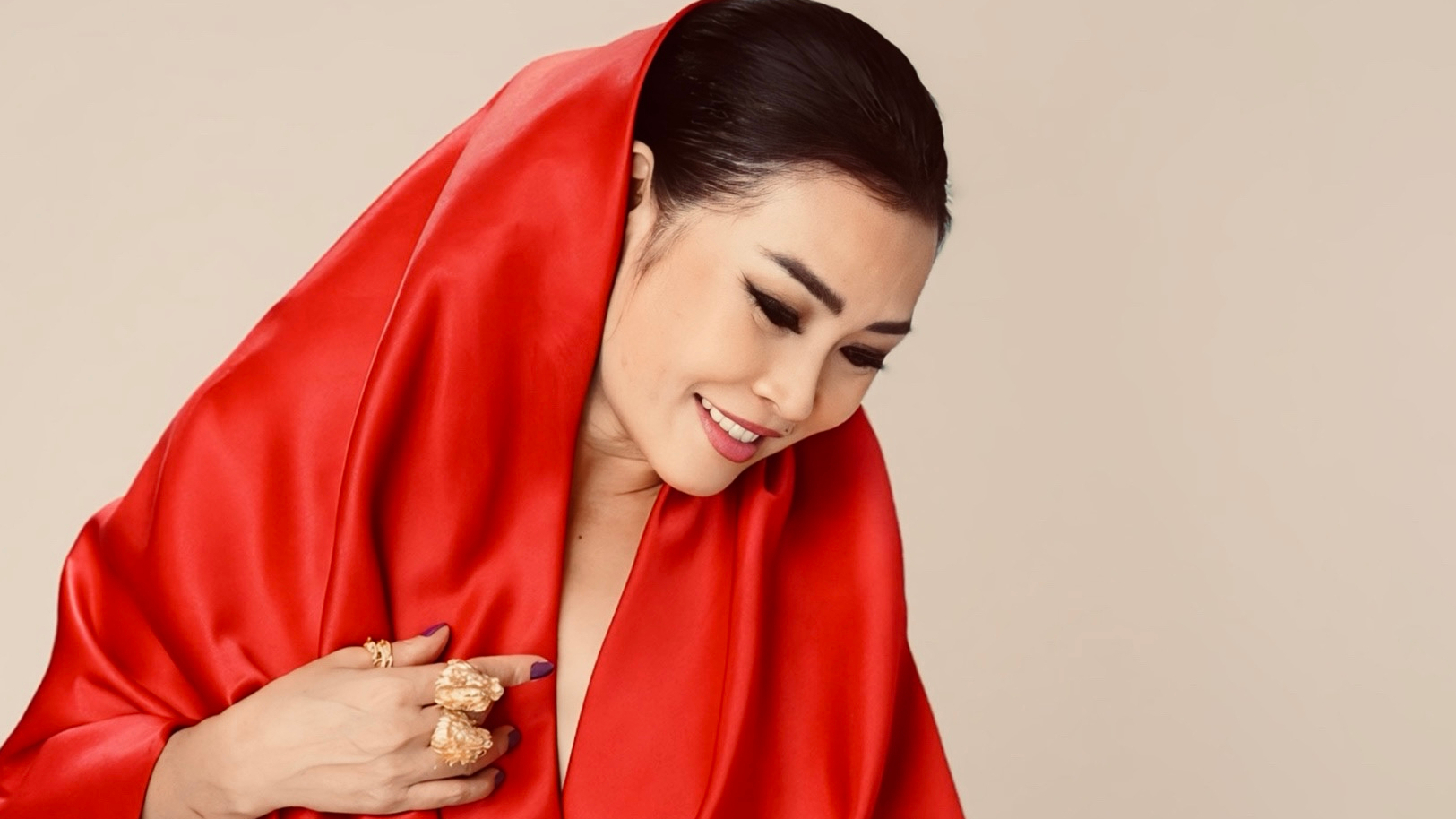 Sự trở lại thú vị của “Đoá hồng gai” Phương Thanh sau 16 năm