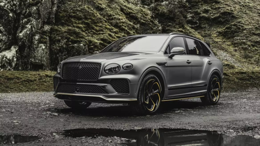 Bentayga S Umbra duy nhất tại Việt Nam, giá từ 14,6 tỷ đồng