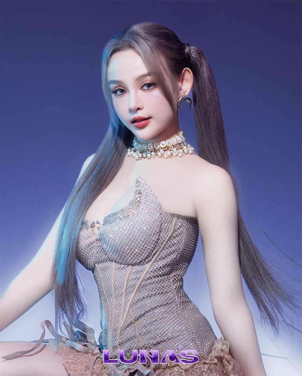 Nhóm nhạc nữ LUNAS hé lộ tên tuổi 5 thành viên debut
